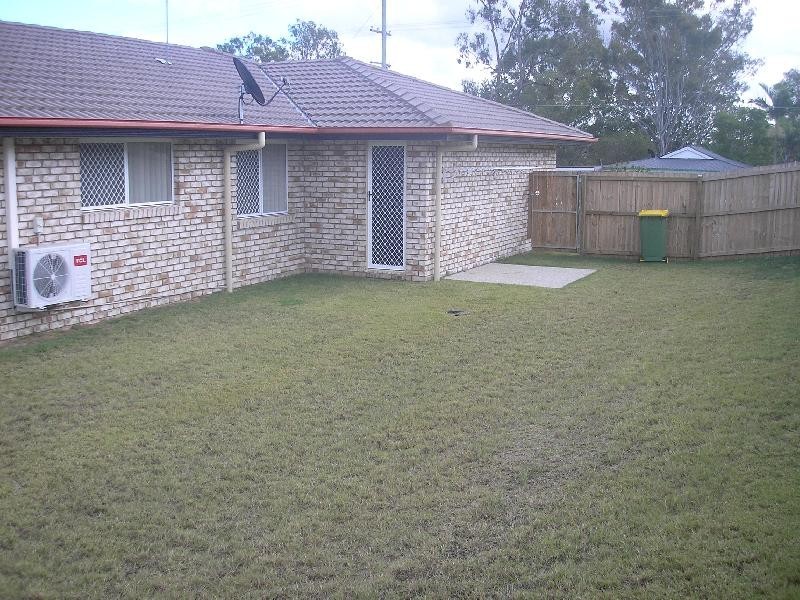 11 Arnold Street, Wulkuraka QLD 4305