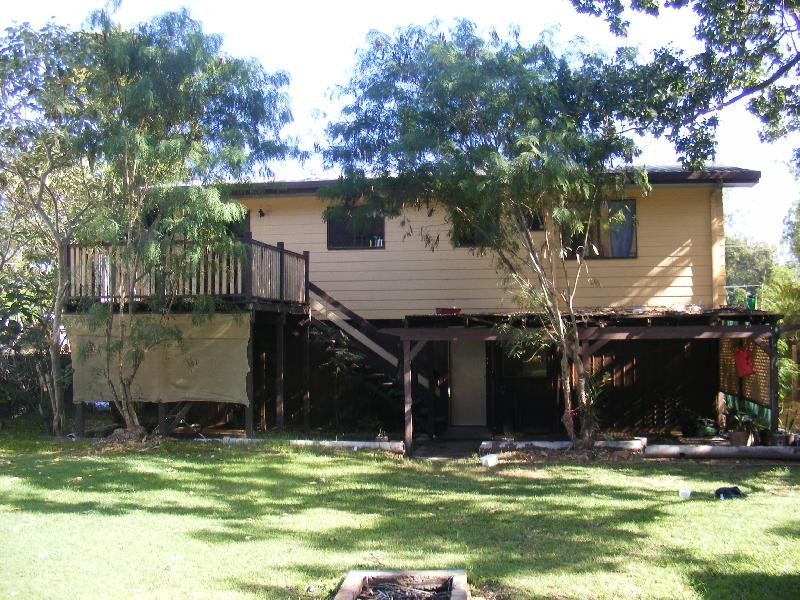 18 James Street, Bundamba QLD 4304