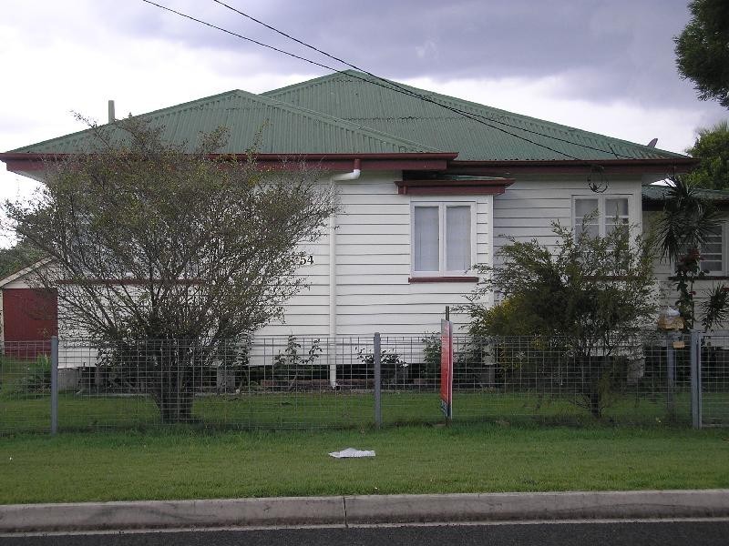 54 Bourke Street, Brassall QLD 4305