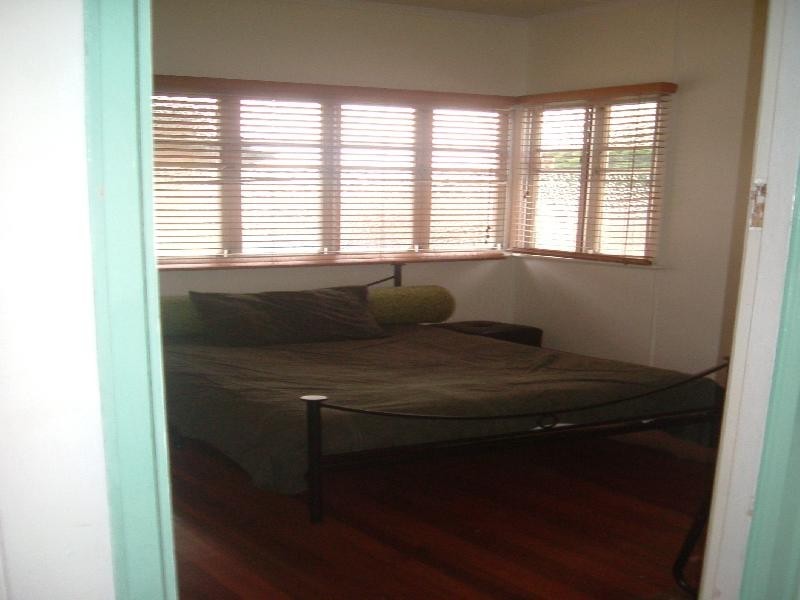 Booval QLD 4304