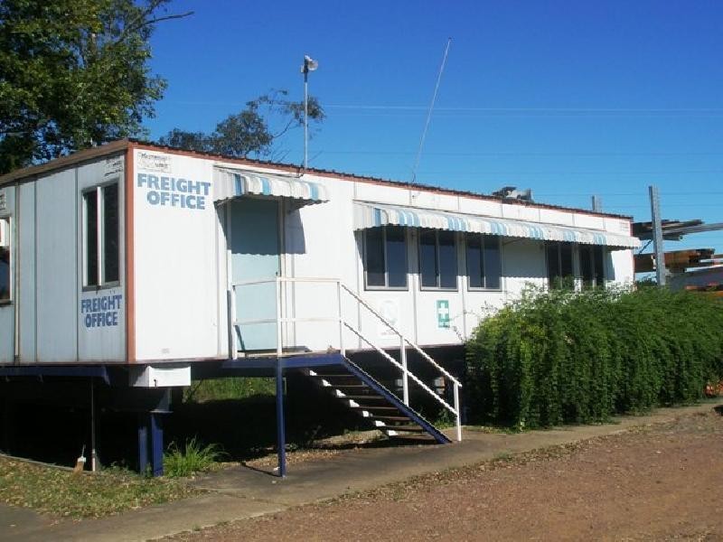 8 Mining Street, Bundamba QLD 4304