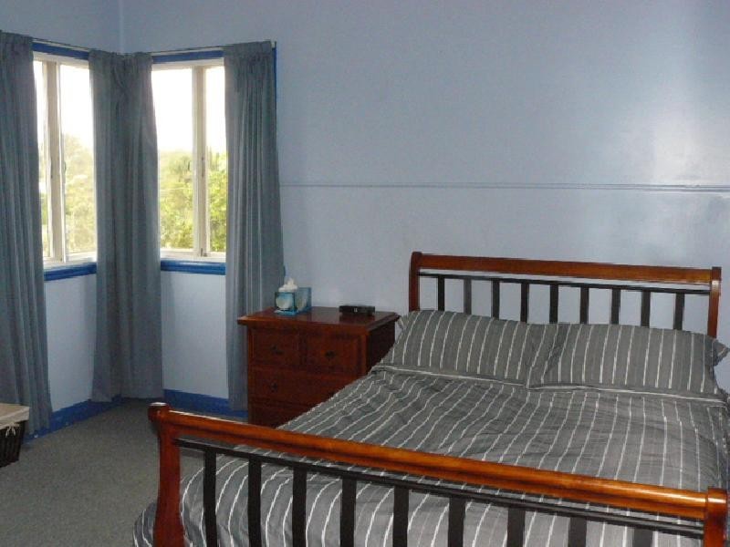 35A Siemons Street, One Mile QLD 4305