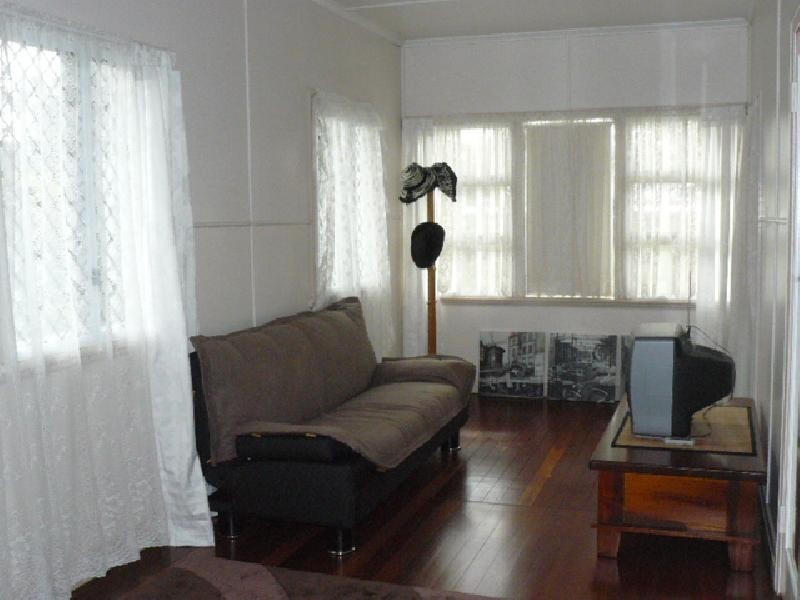 35A Siemons Street, One Mile QLD 4305