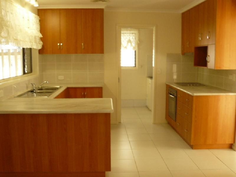 Flinders View QLD 4305