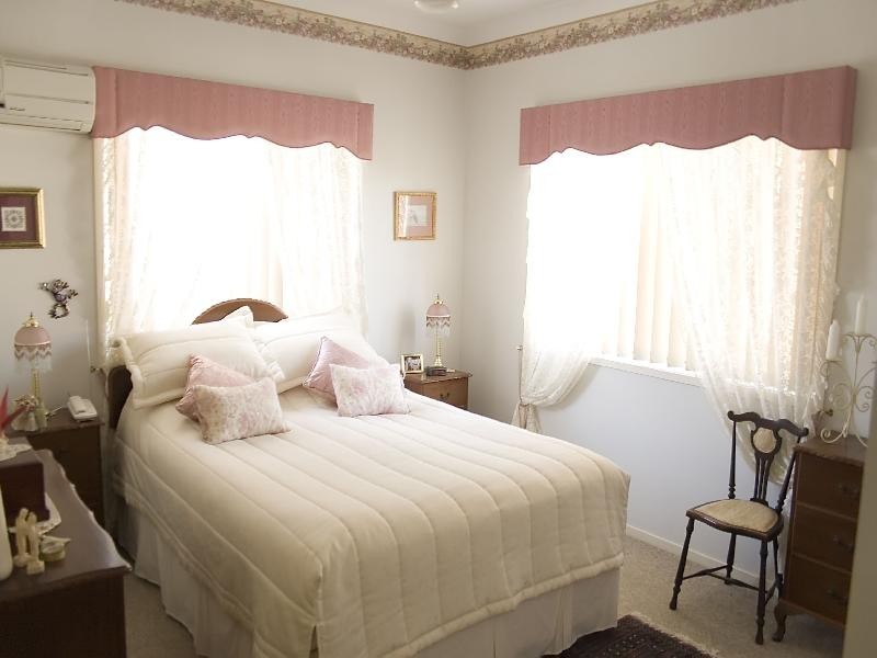 2/21 Bergin Street, Booval QLD 4304