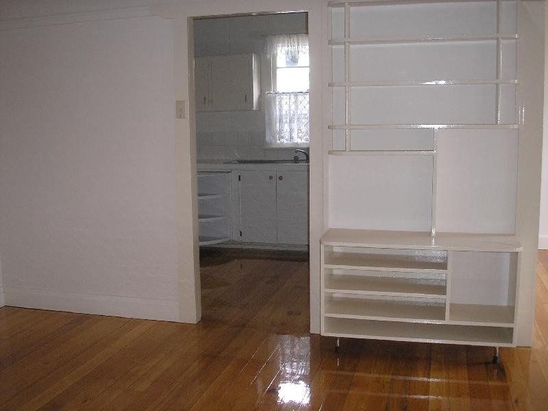 42 Chermside Road, Eastern Heights QLD 4305