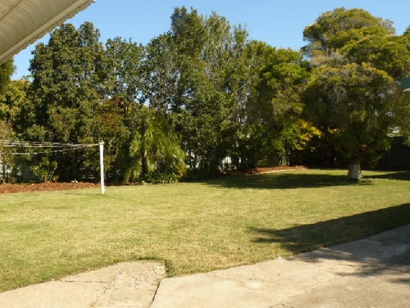 Eastern Heights QLD 4305