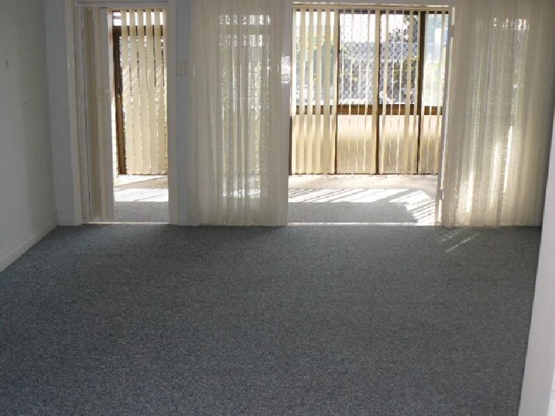 99 Brisbane Road, Booval QLD 4304