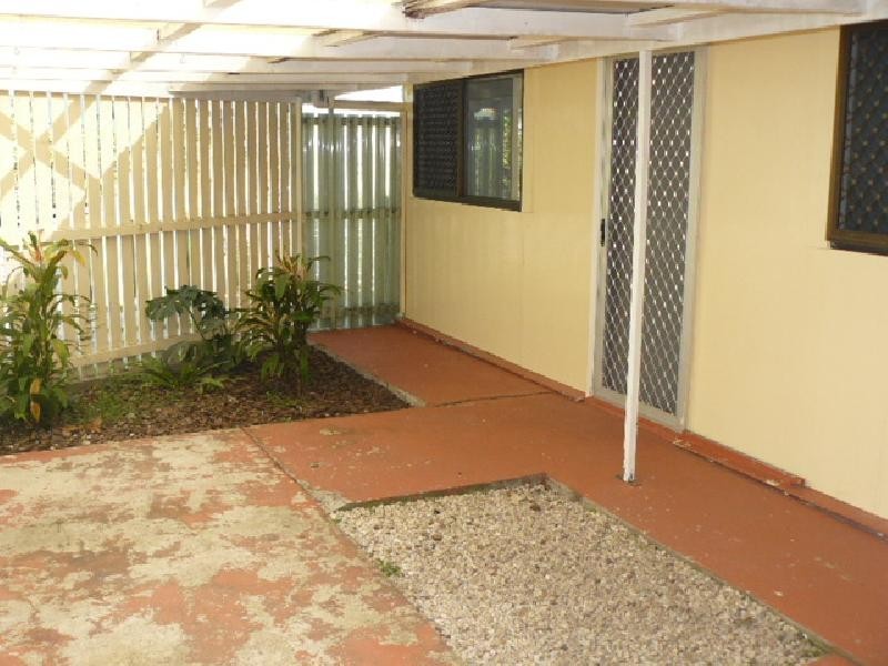 99 Brisbane Road, Booval QLD 4304