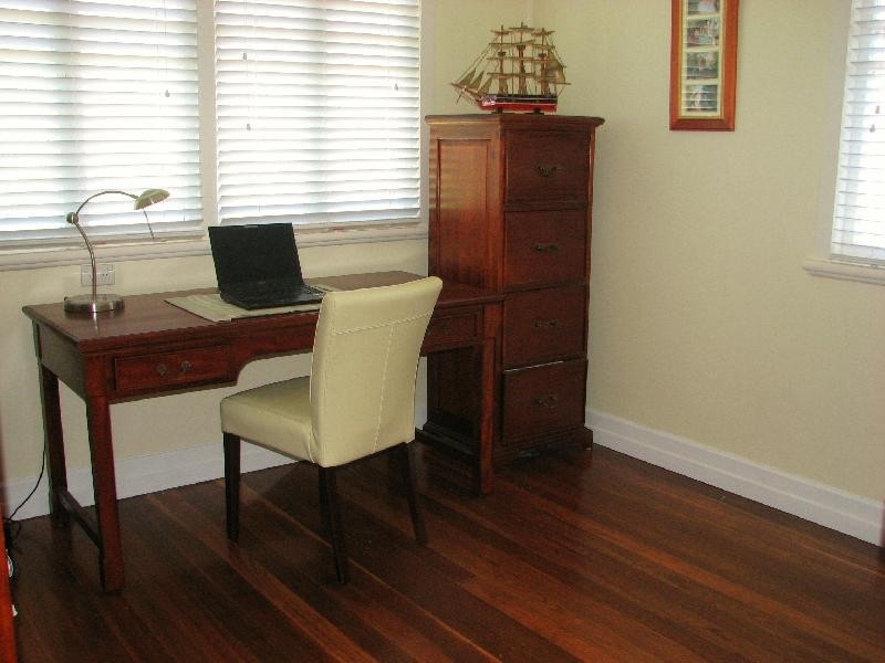 2 Welsby Street, North Booval QLD 4304