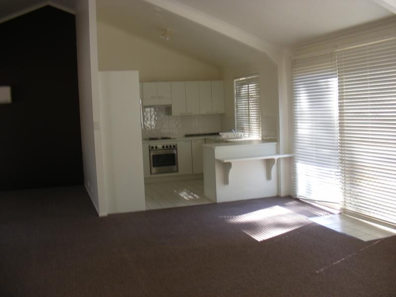 10  Oak Street, Brightview QLD 4311