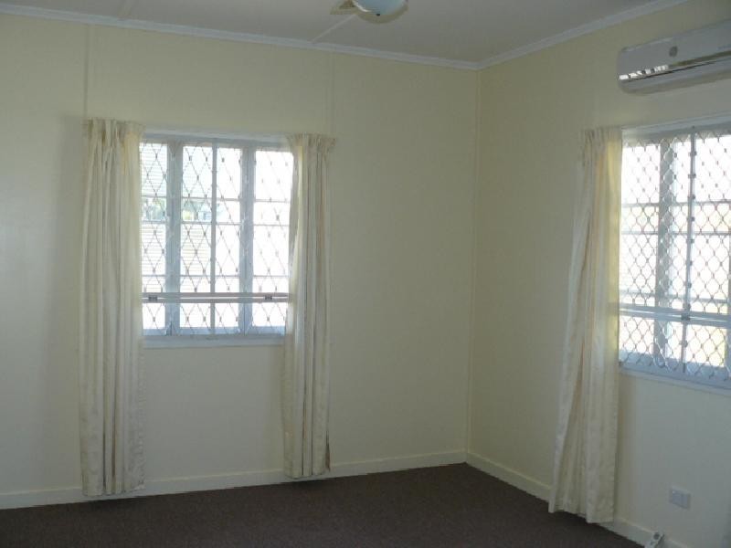 9 Canning Street, North Ipswich QLD 4305