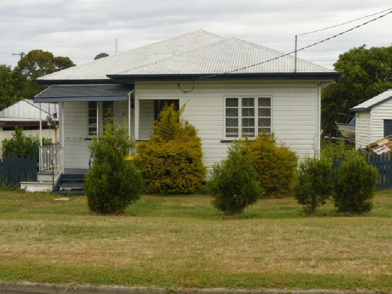 39 Rex Street, Eastern Heights QLD 4305