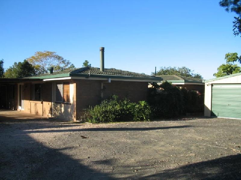 7 Bruce Street, Redbank QLD 4301