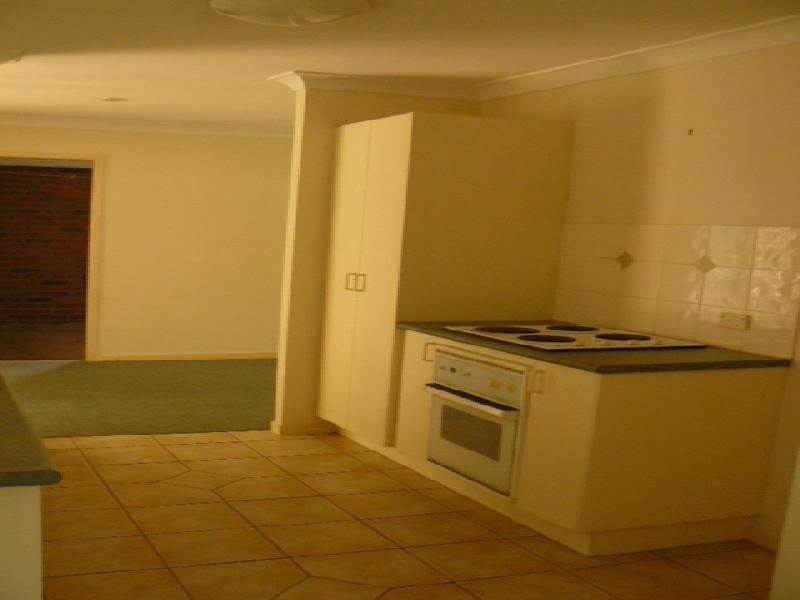 7 Henry Samuel Drive, Redbank Plains QLD 4301