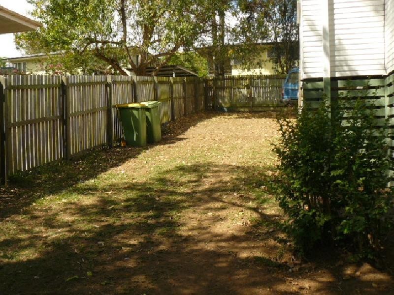 3 Felette Street, Leichhardt QLD 4305