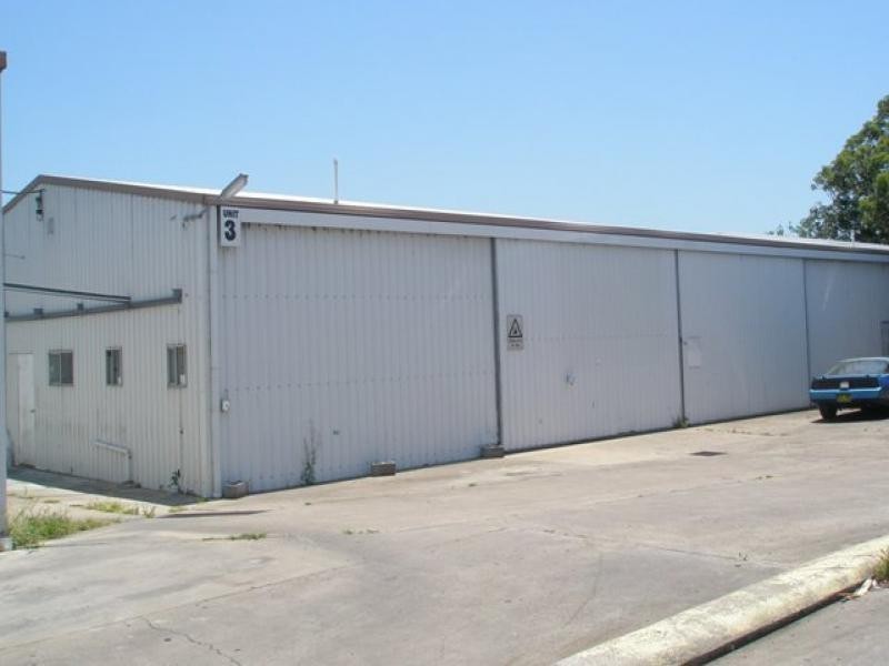 105 Lobb Street, Churchill QLD 4305