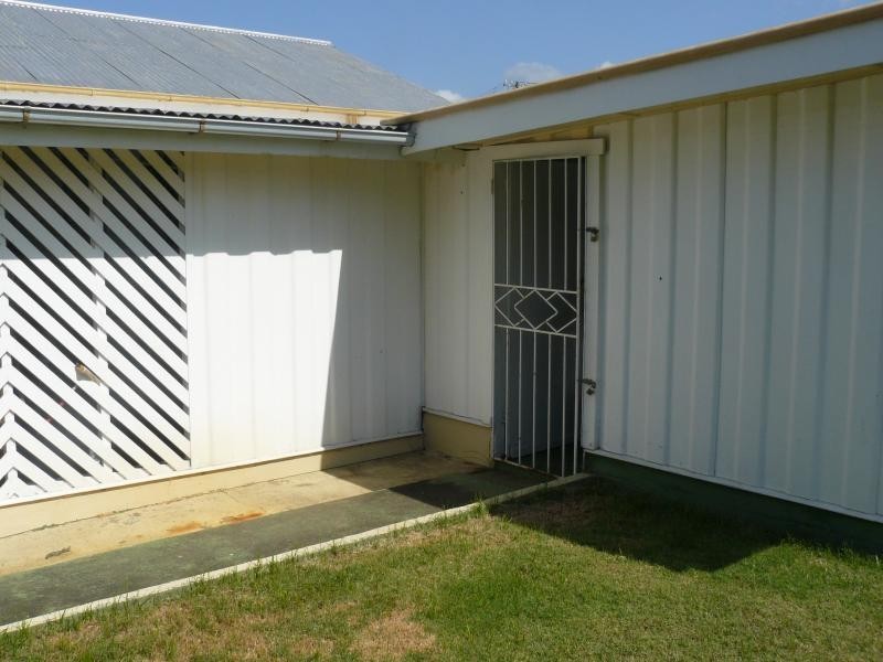 25 Minnis Street, Eastern Heights QLD 4305