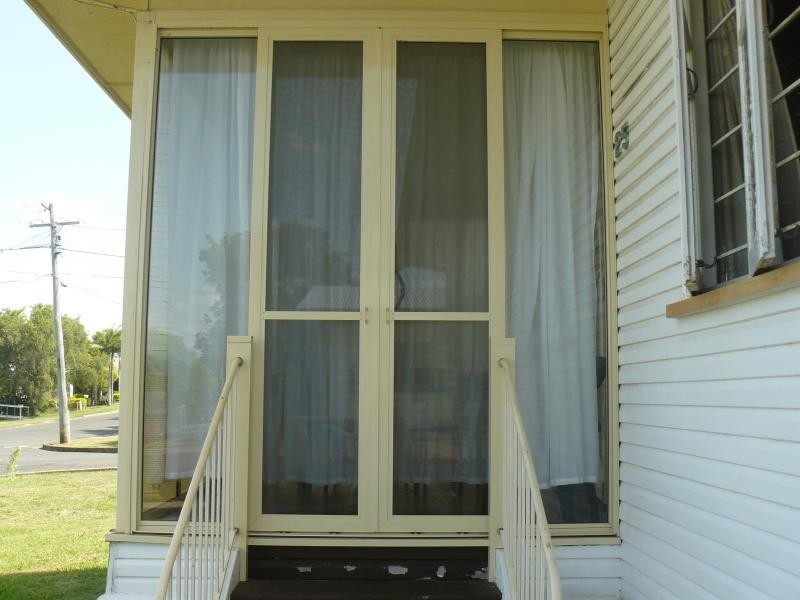 25 Minnis Street, Eastern Heights QLD 4305