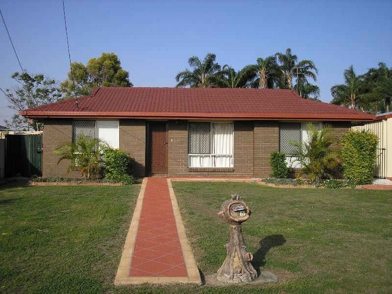 8  Wilton Court, Flinders View QLD 4305