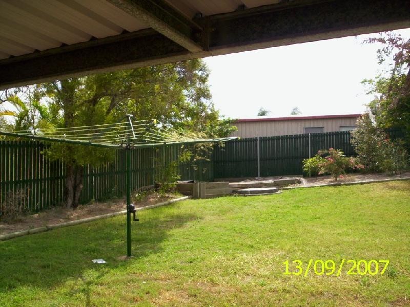 8  Wilton Court, Flinders View QLD 4305