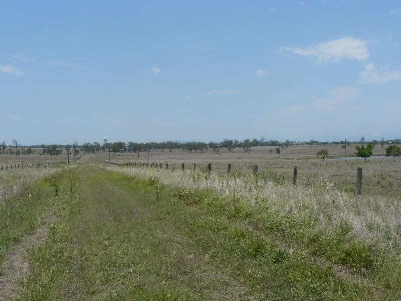 1507-1549 Middle Road, Peak Crossing QLD 4306