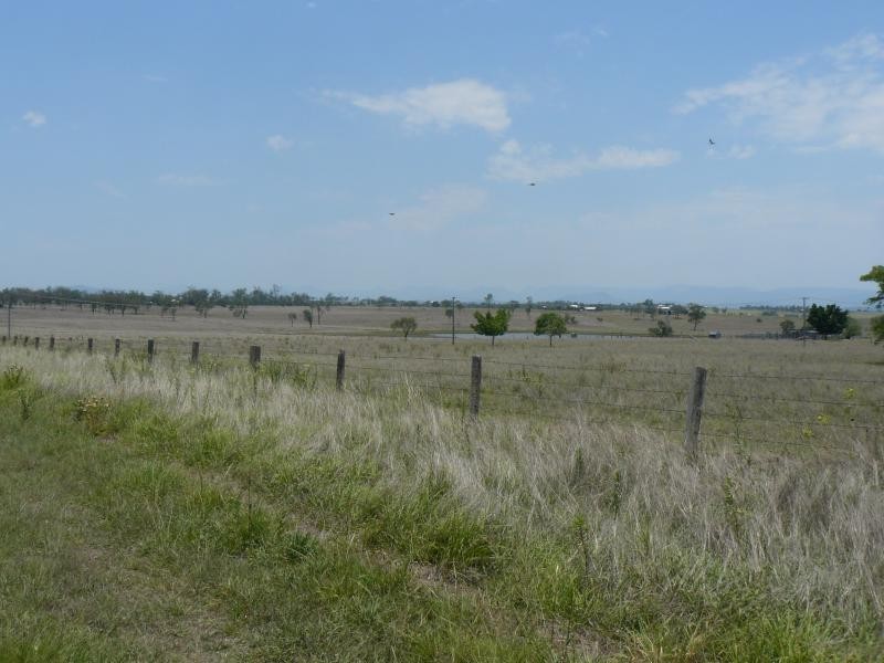 1507-1549 Middle Road, Peak Crossing QLD 4306