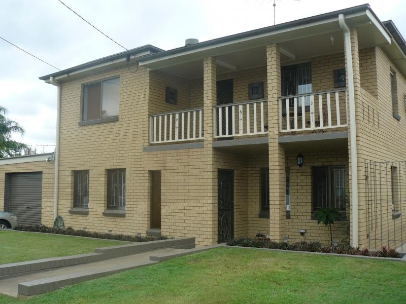 4 Churchill Street, Churchill QLD 4305