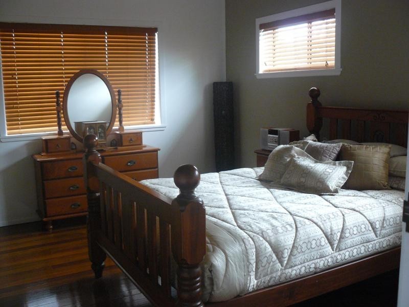 4 Churchill Street, Churchill QLD 4305