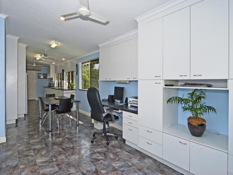 4 George Street, Blackstone QLD 4304