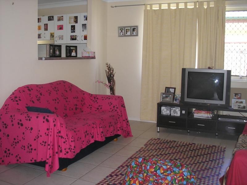 26 Queen Street, Newtown QLD 4305
