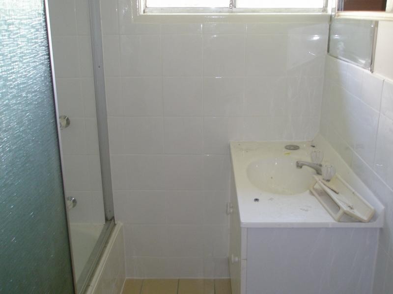 14 Oak Street, Bundamba QLD 4304