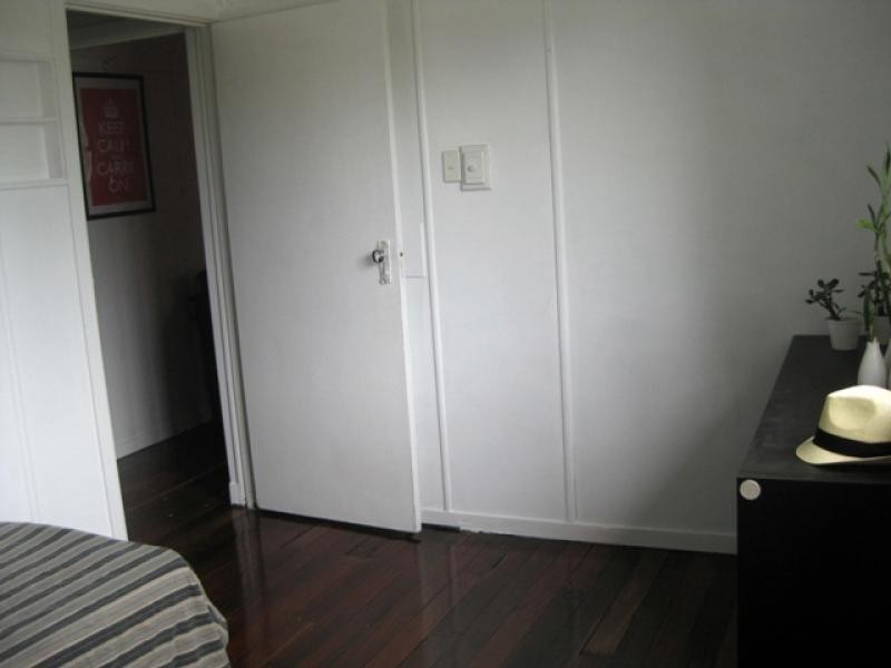 8 Schelbach Street, Booval QLD 4304