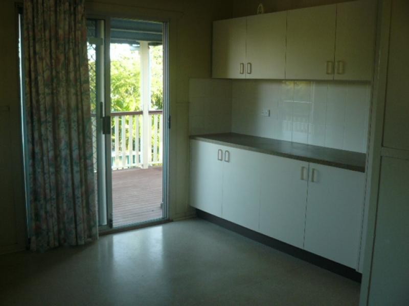 72 Aspinall Street, Leichhardt QLD 4305