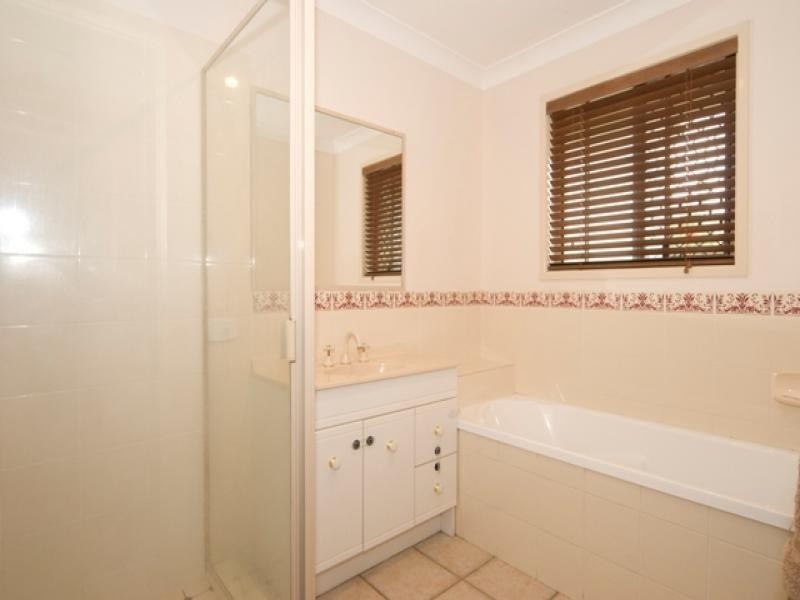 135 Coopers Road, Willowbank QLD 4306