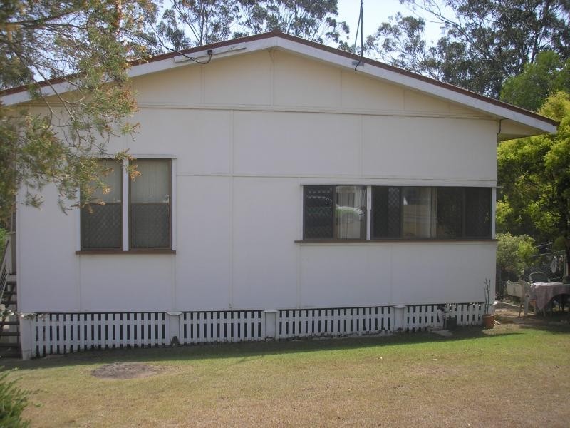 1/2a Simpson Street, North Ipswich QLD 4305