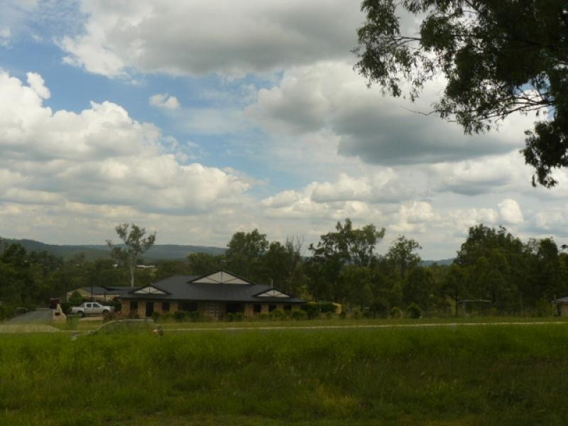 47 Hannant Road, Kensington Grove QLD 4341