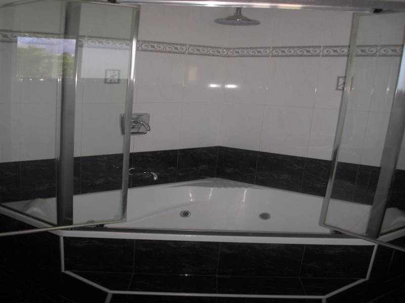 25 Lance Drive, Flinders View QLD 4305