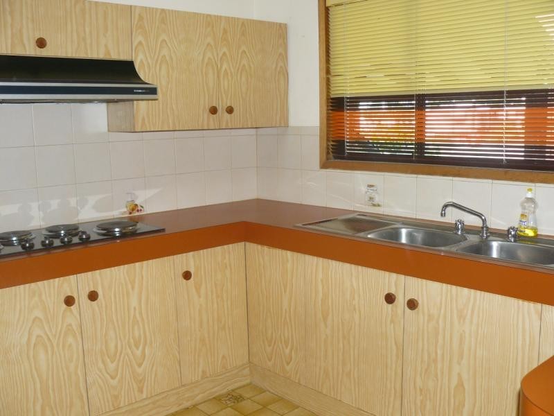 27A Grange Road, Eastern Heights QLD 4305