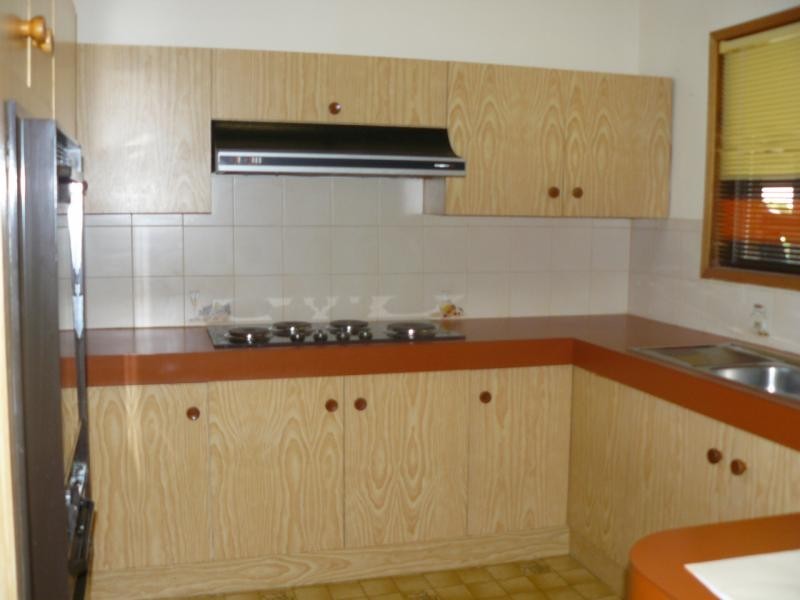 27A Grange Road, Eastern Heights QLD 4305