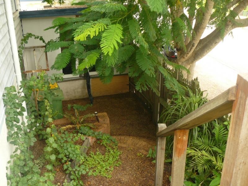 3 Wyndham Street, North Ipswich QLD 4305