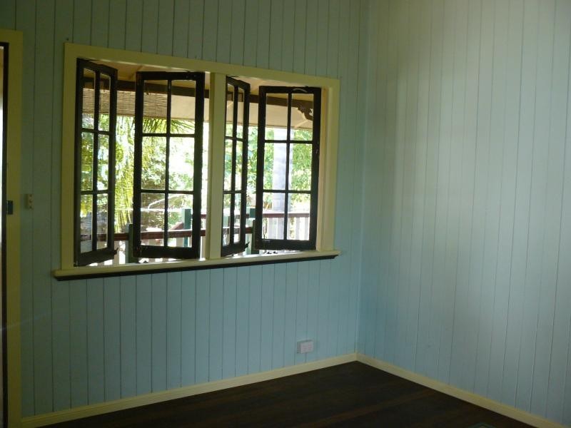 1 Siemons Street, One Mile QLD 4305