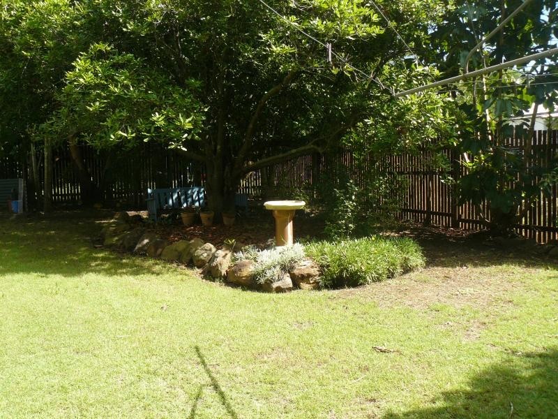 1 Siemons Street, One Mile QLD 4305