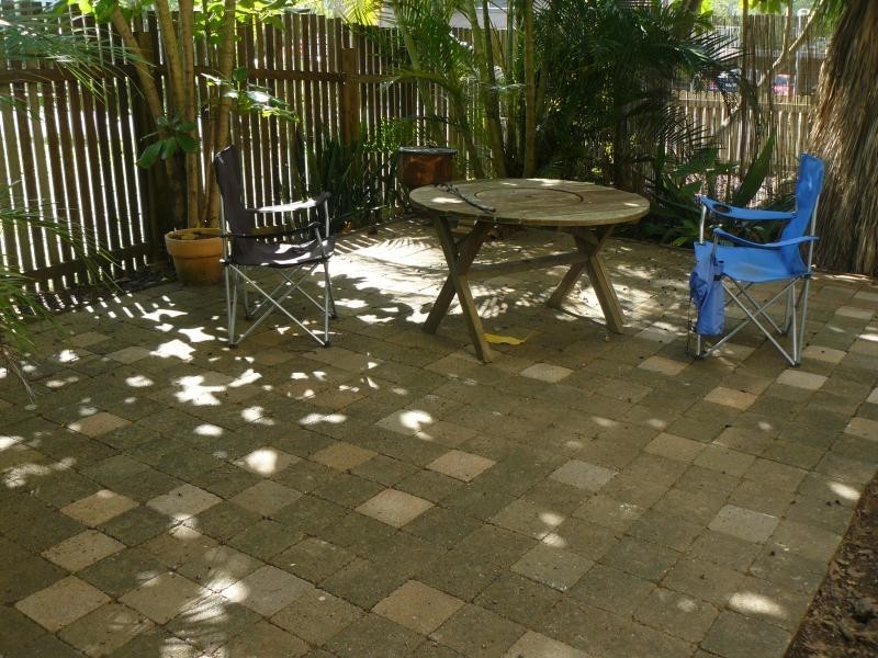 1 Siemons Street, One Mile QLD 4305