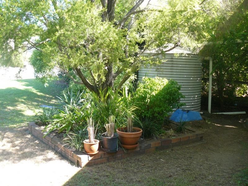 9 Thorn Lane, Ipswich QLD 4305