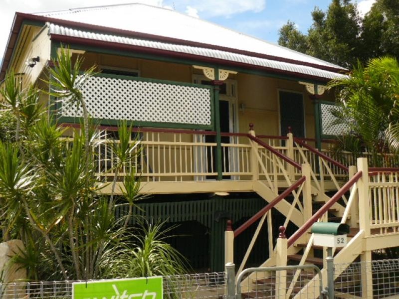 52 Thorn Street, Ipswich QLD 4305