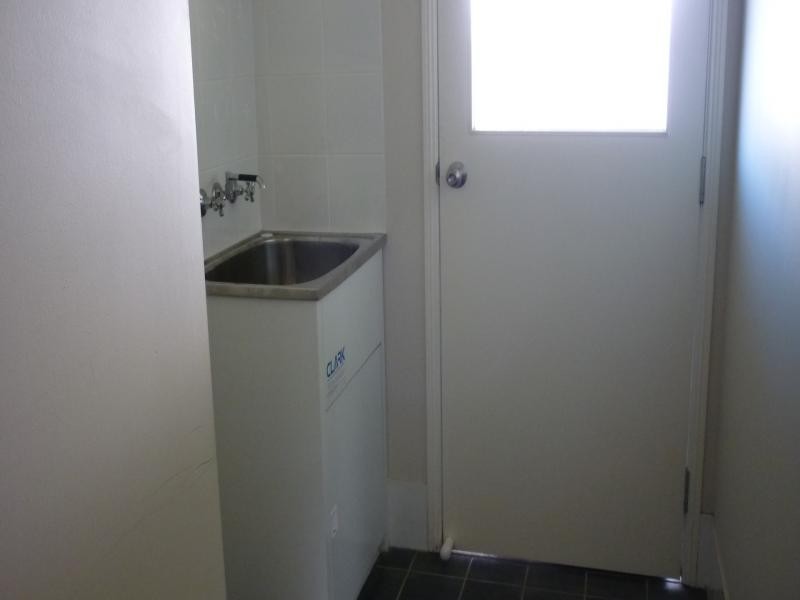1C Green Street, Ebbw Vale QLD 4304