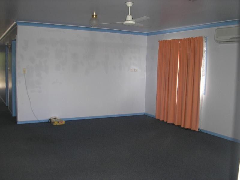 286 Warwick Road, Churchill QLD 4305