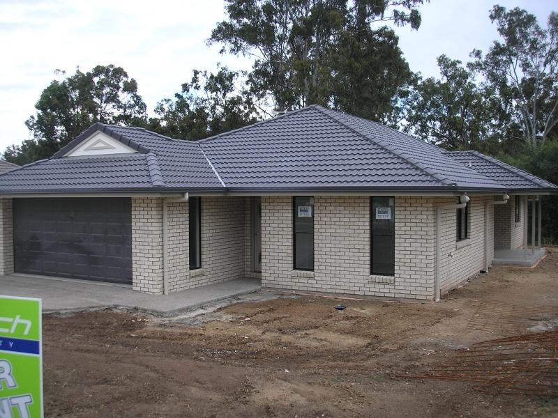 12 Brightwood Place, Fernvale QLD 4306