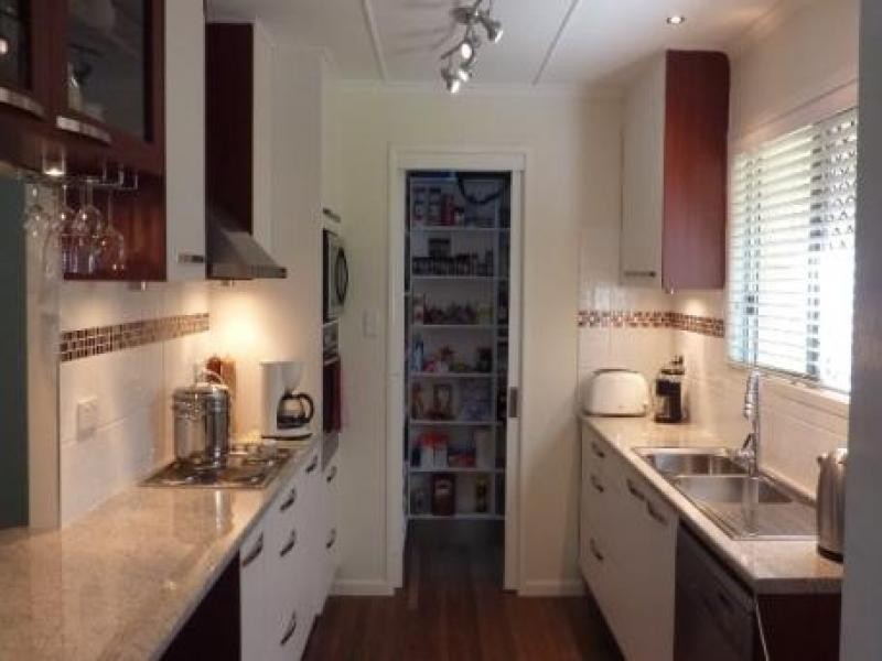263 Whitehill Road, Raceview QLD 4305